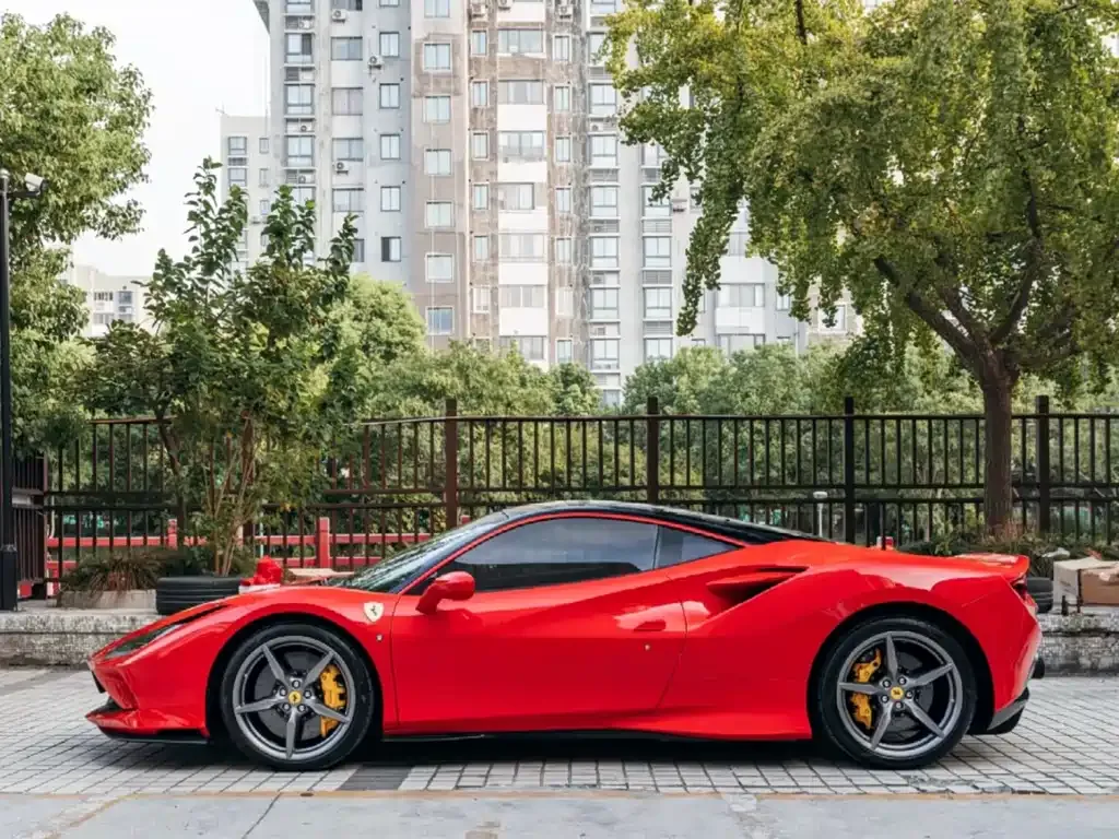 Ferrari F8 — фото 6
