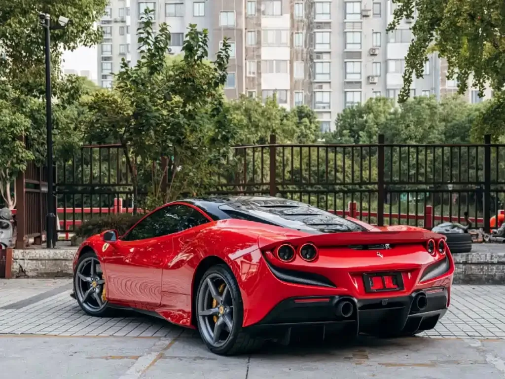 Ferrari F8 — фото 5