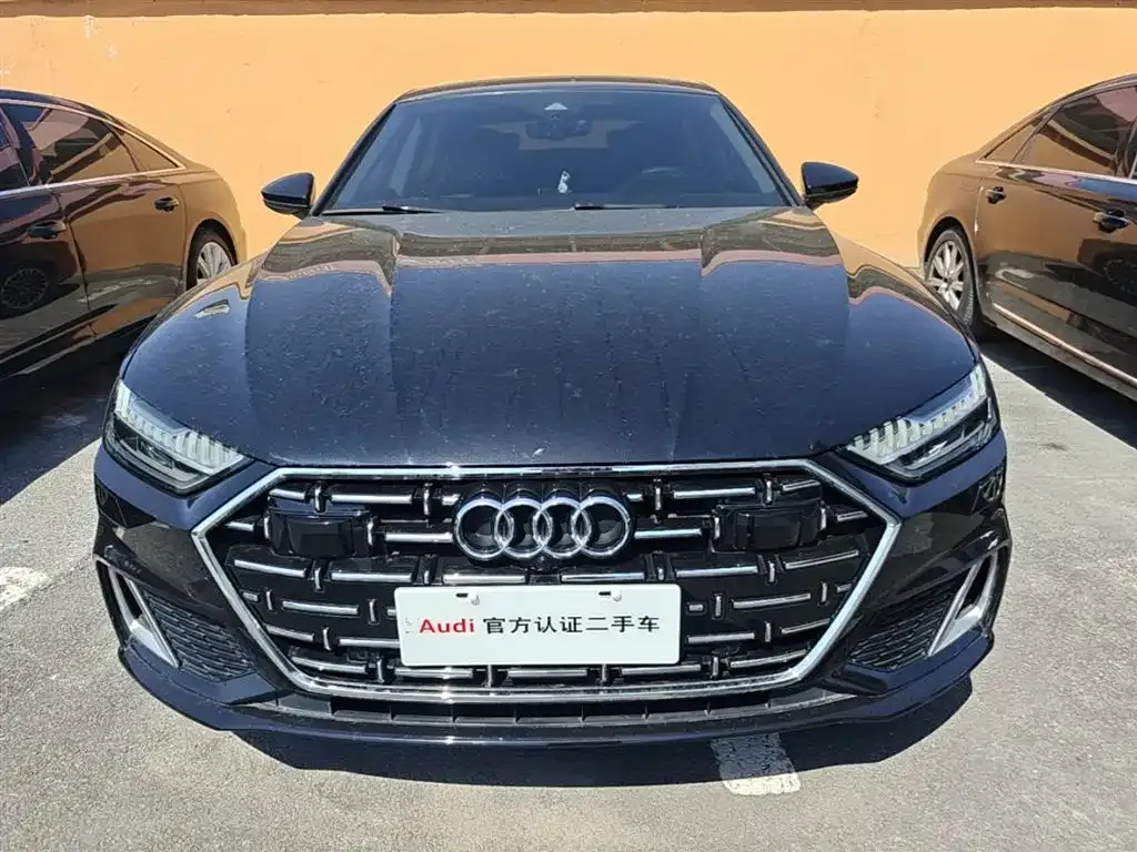 Audi A7L — фото 5