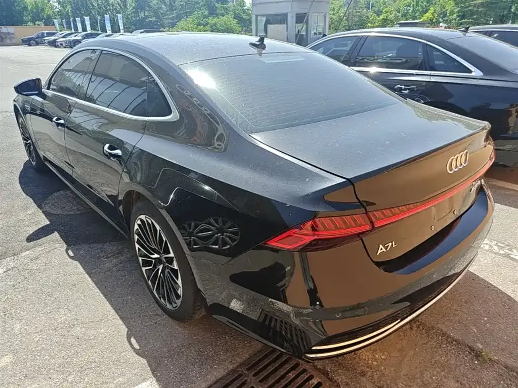 Audi A7L — фото 3