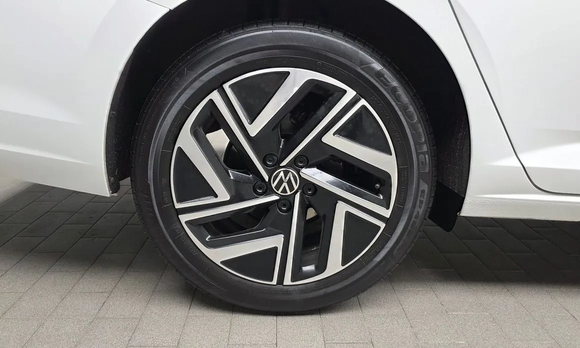 Volkswagen Jetta 2023 из KR, фото 10