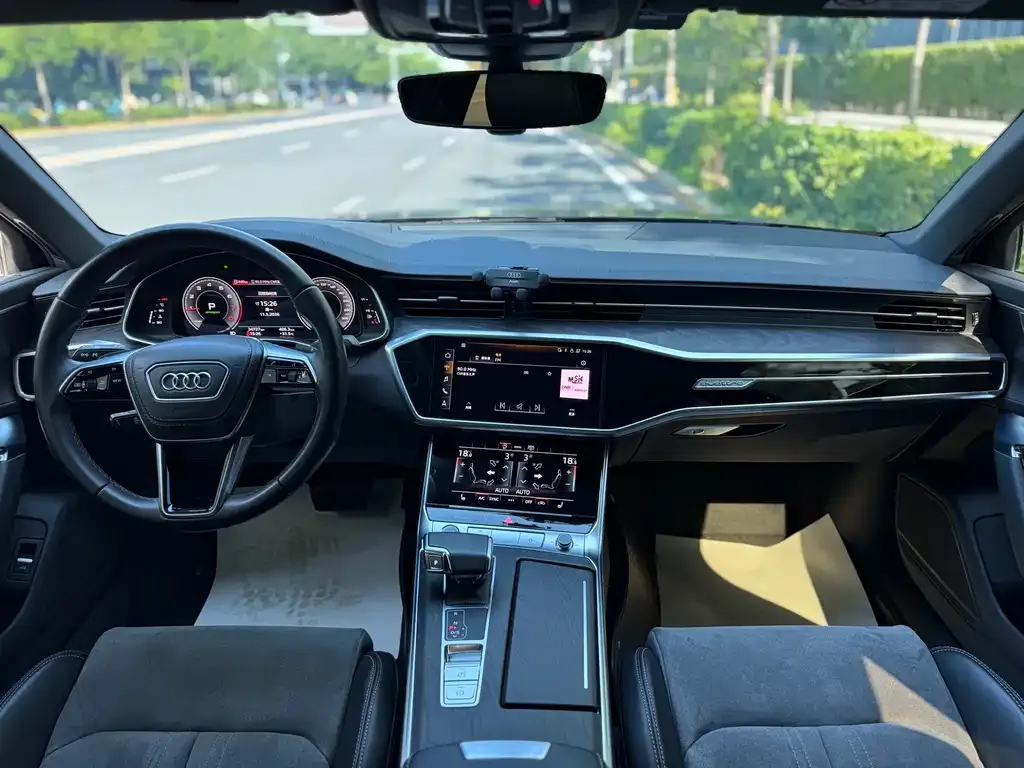 Audi A6L — фото 4