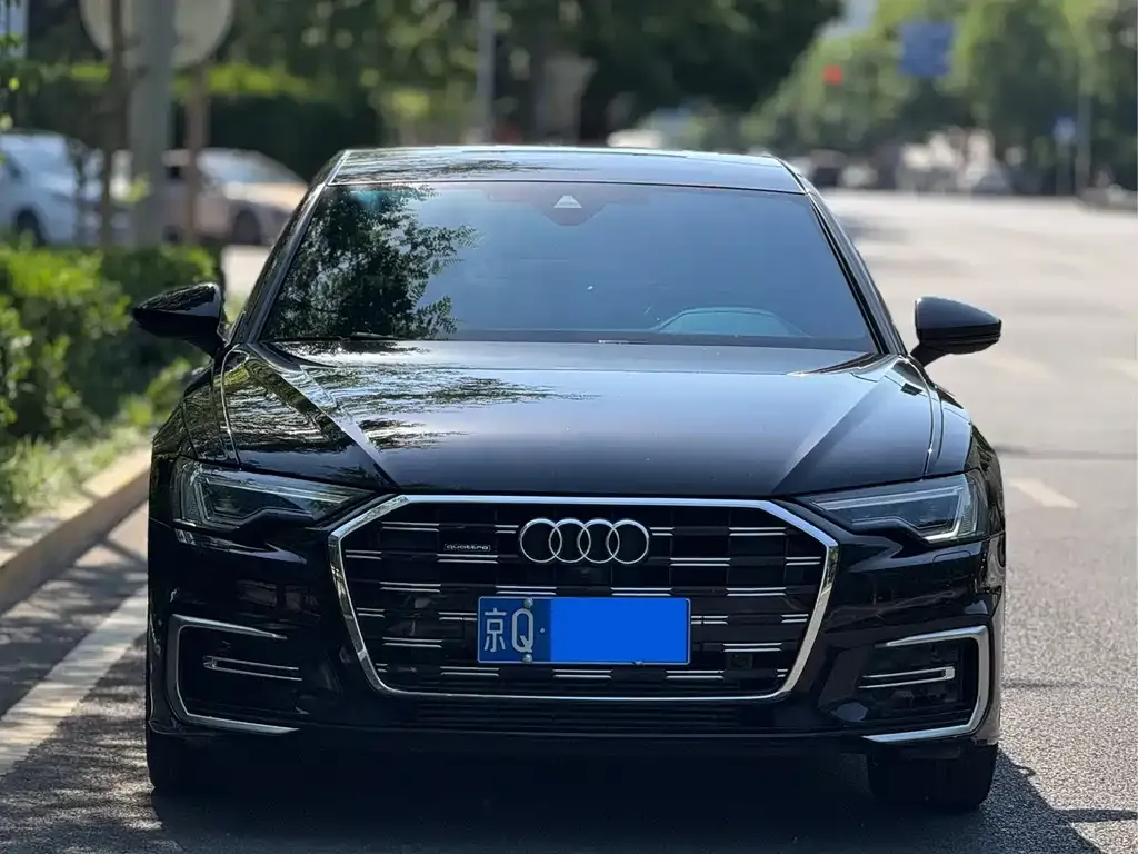 Audi A6L — фото 2