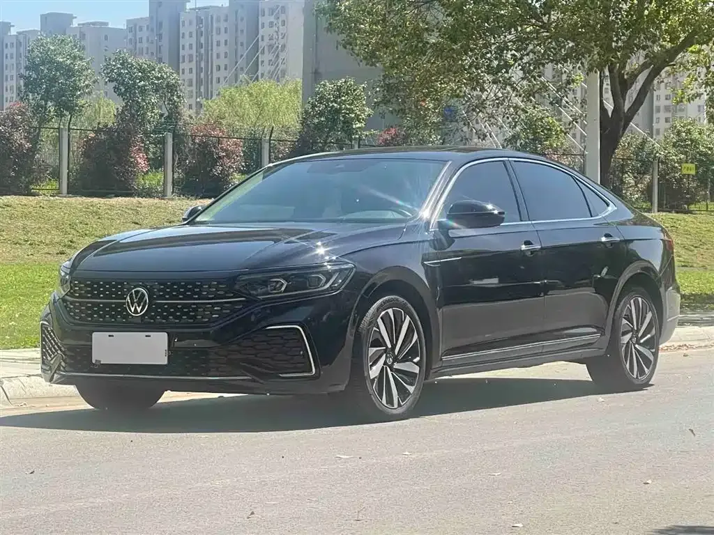 Volkswagen Passat — фото 2