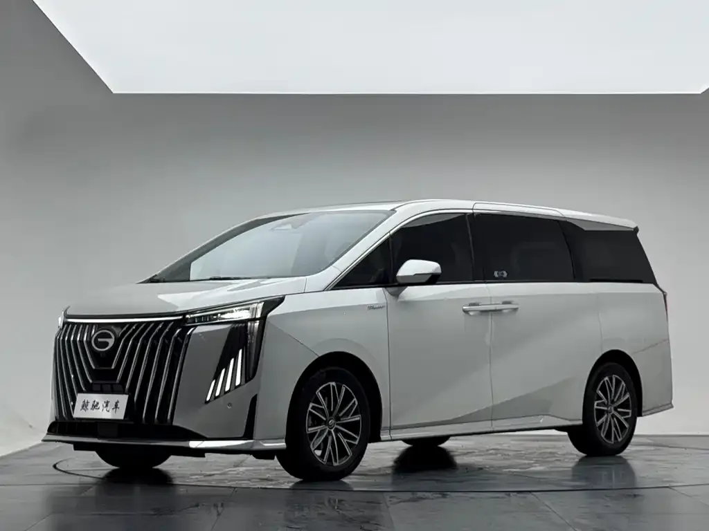 GAC Motor Trumpchi M8 — фото 1
