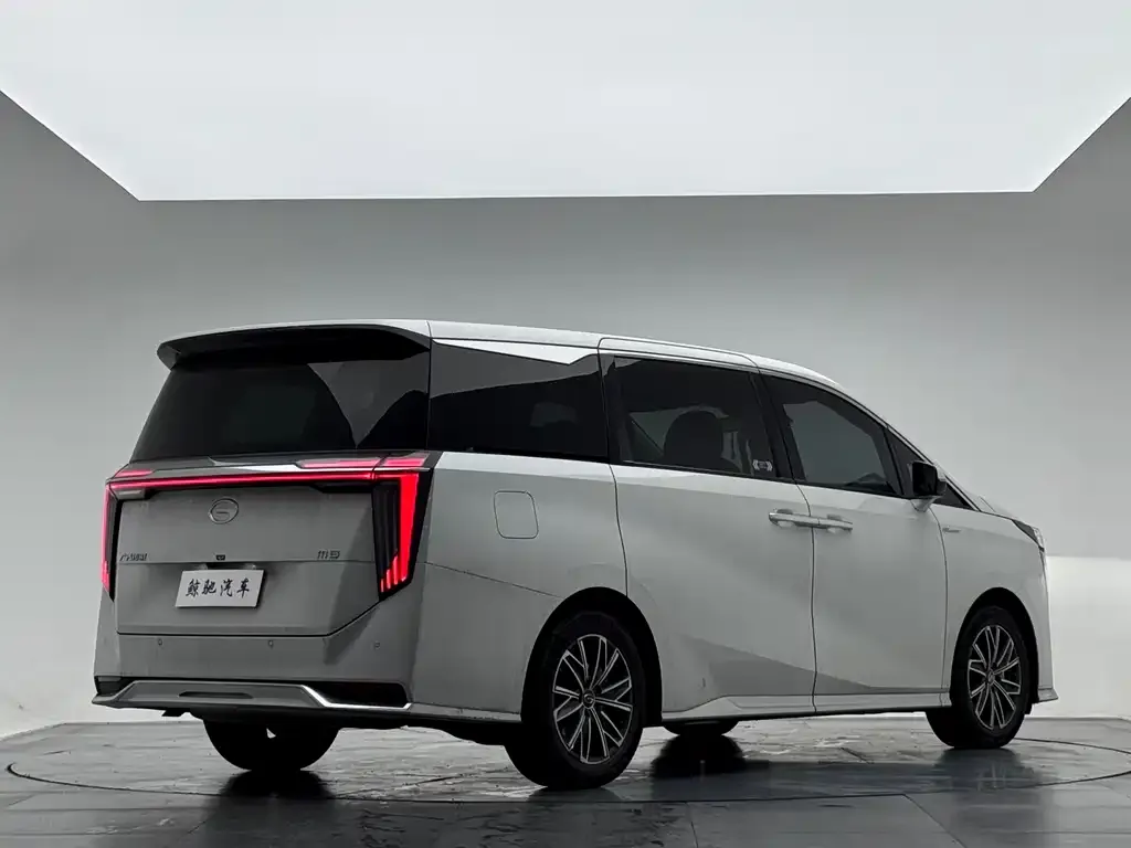 GAC Motor Trumpchi M8 — фото 8
