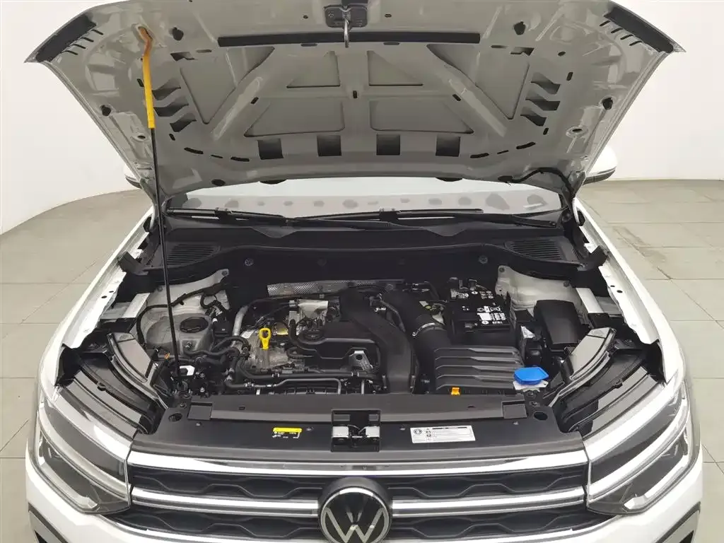 Volkswagen Tharu — фото 9