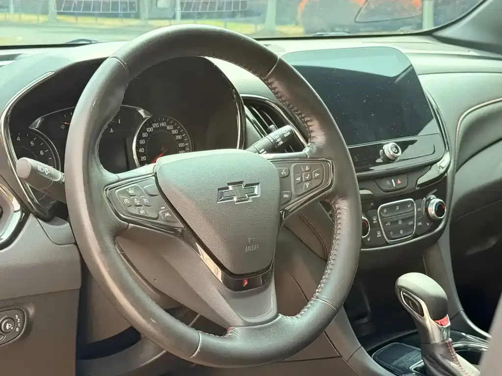 Chevrolet Equinox — фото 2