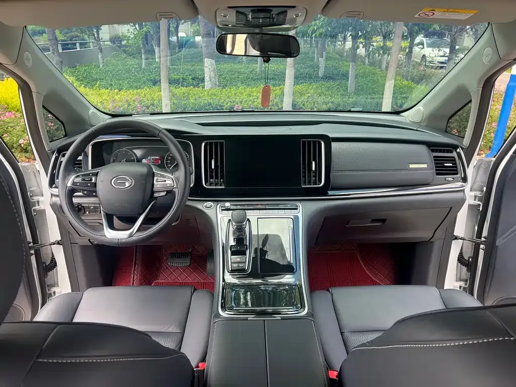 GAC Motor Trumpchi M8 — фото 10