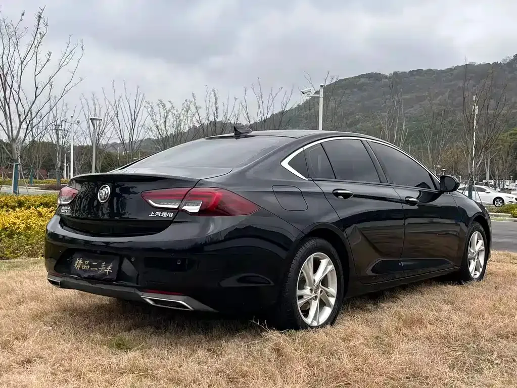 Buick Regal — фото 5