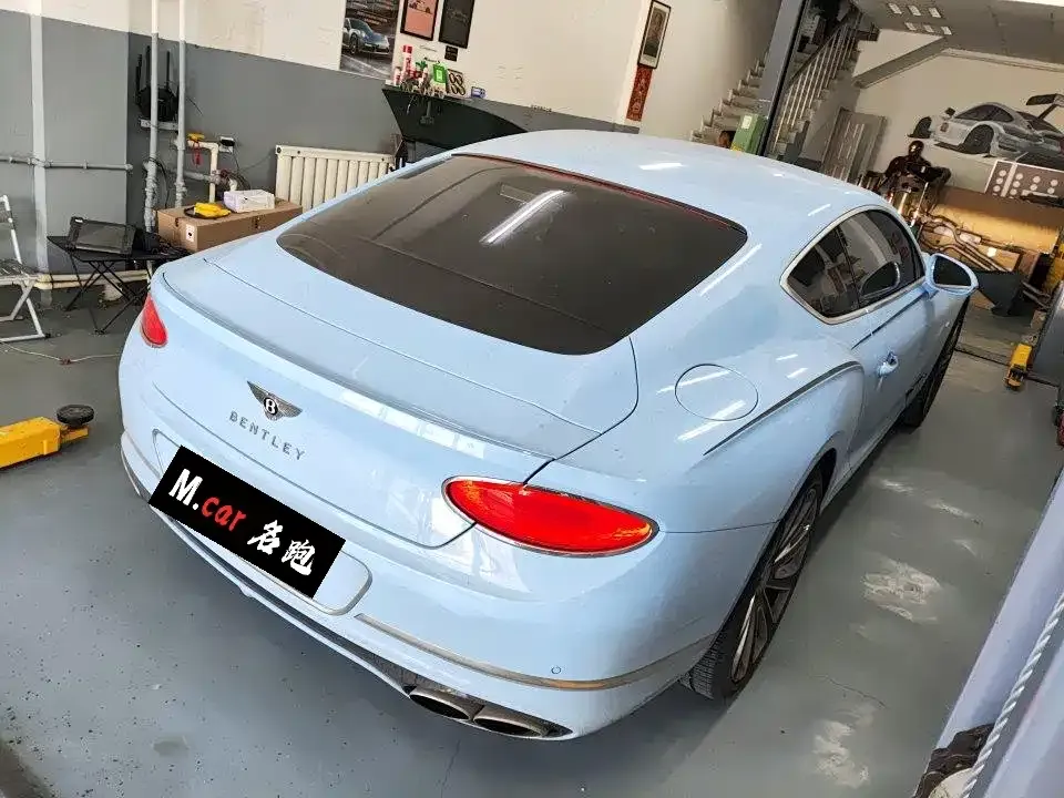 Bentley Continental 2021 из CN, фото 5