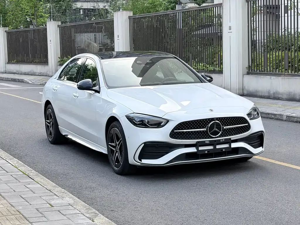 Mercedes-Benz C-Class — фото 3