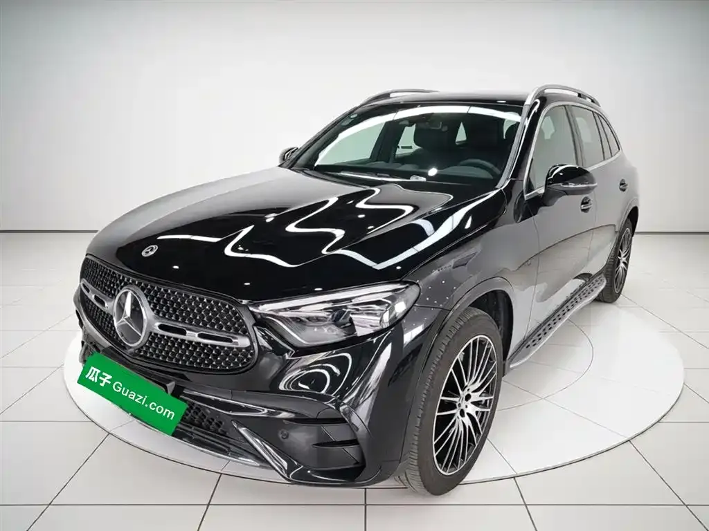 Mercedes-Benz GLC — фото 9