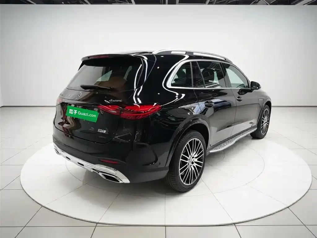 Mercedes-Benz GLC — фото 5