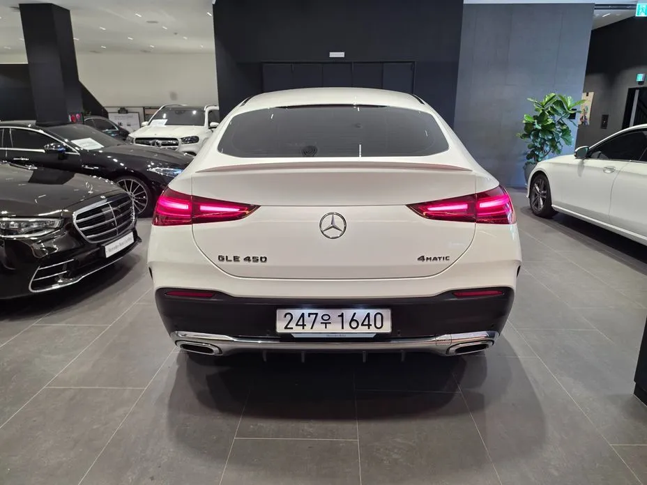 Mercedes-Benz GLE-Class — фото 4
