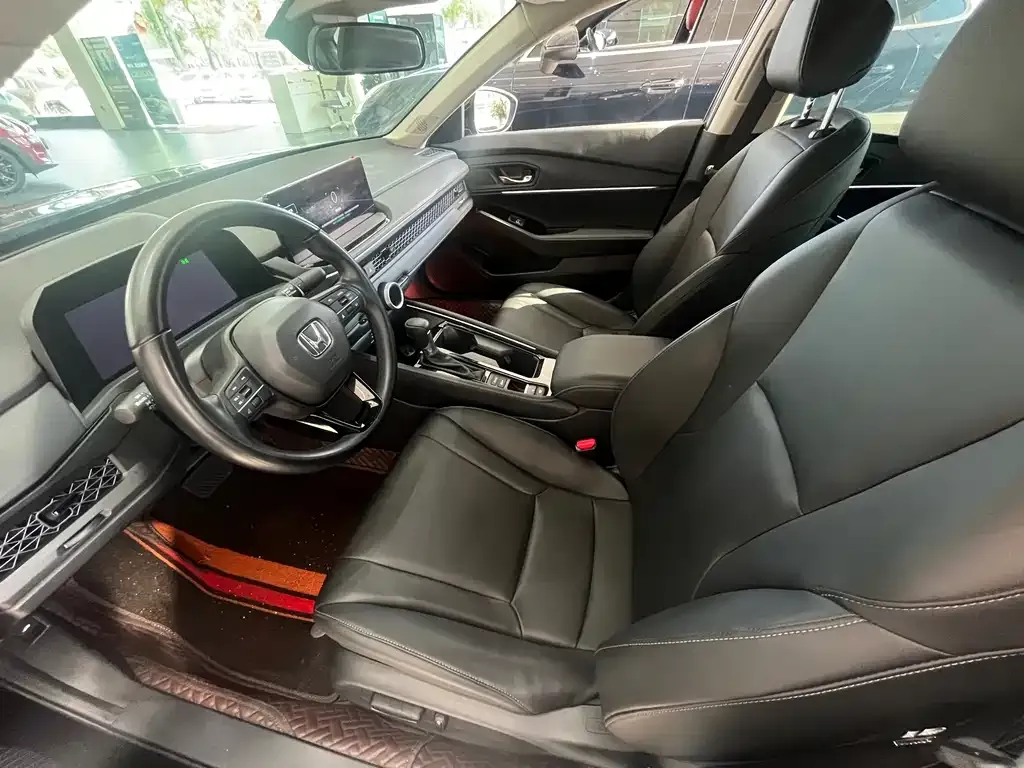 Honda Accord — фото 6