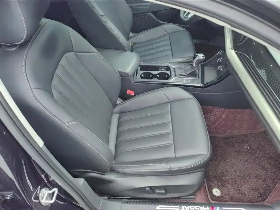 Volkswagen Passat — фото 2