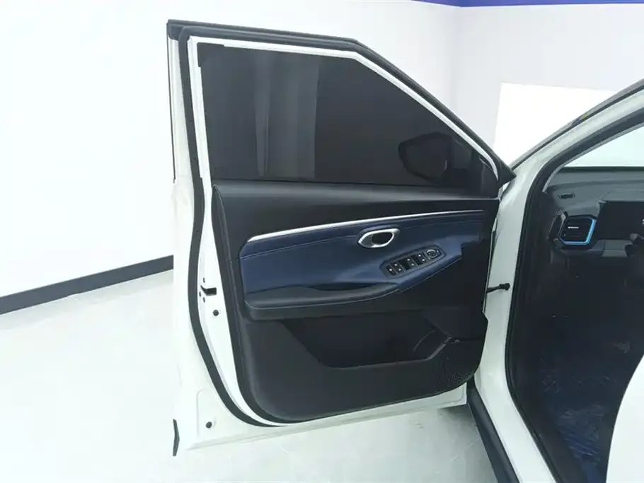 GAC Motor Trumpchi GS3 2025 из CN, фото 2