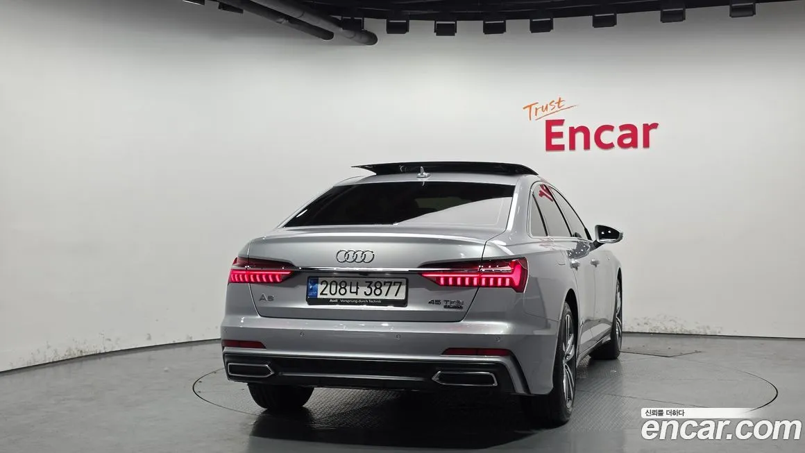Audi A6 — фото 2