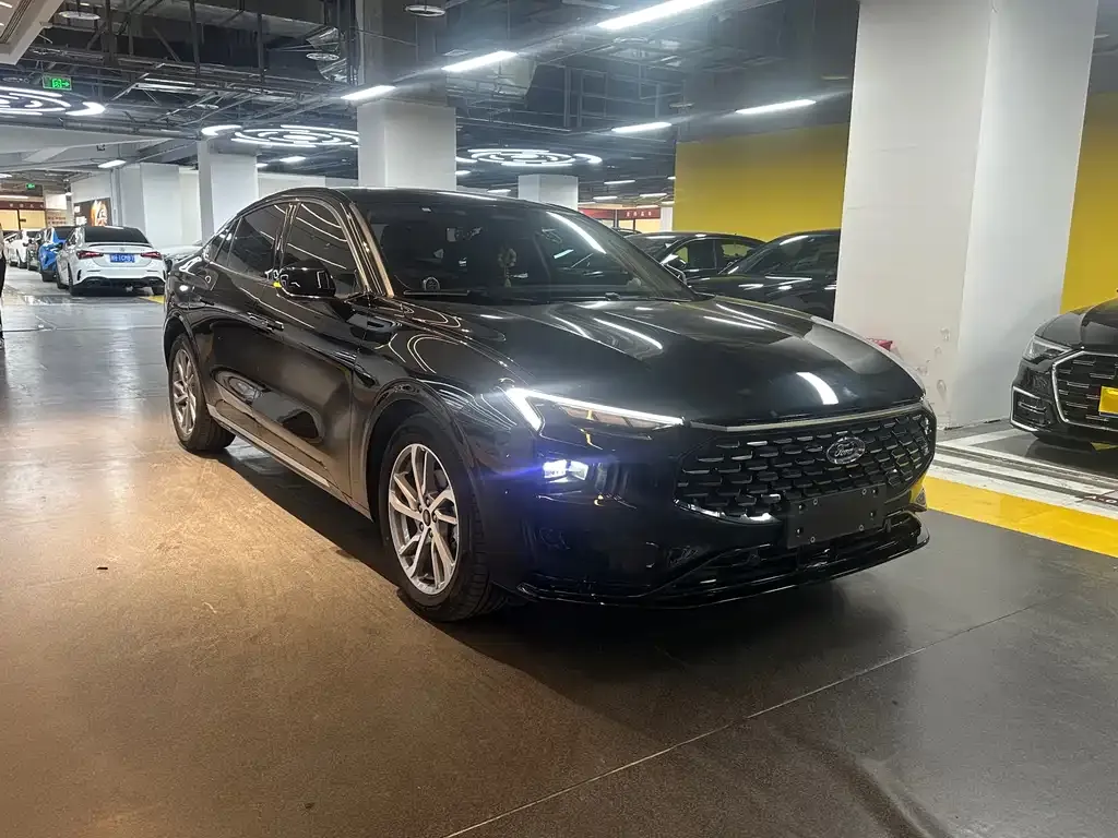 Ford Mondeo 2023 из CN, фото 8