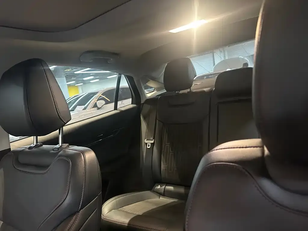 Ford Mondeo 2023 из CN, фото 2