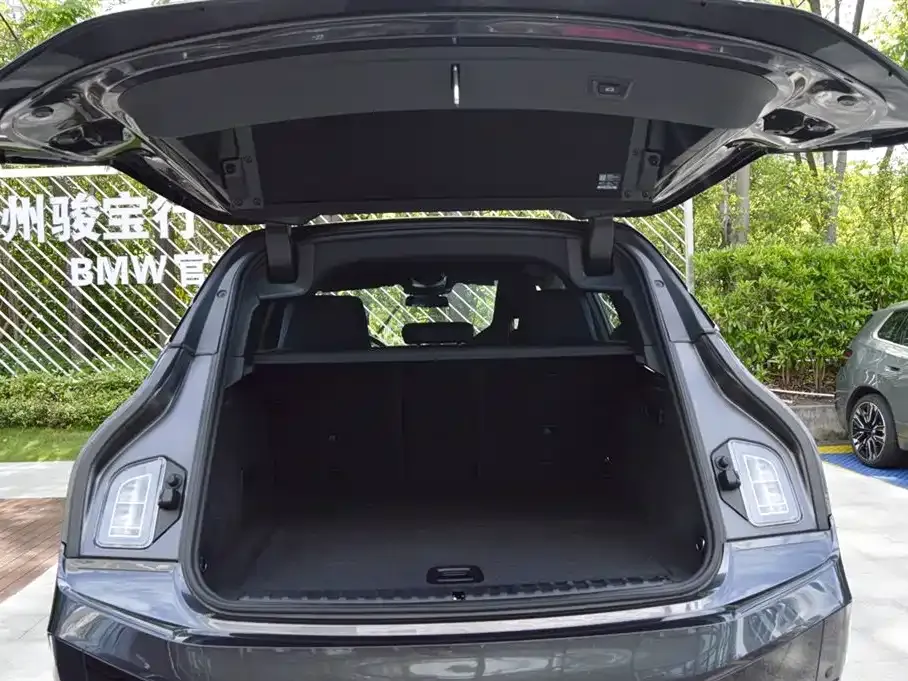 BMW iX 2022 из CN, фото 10