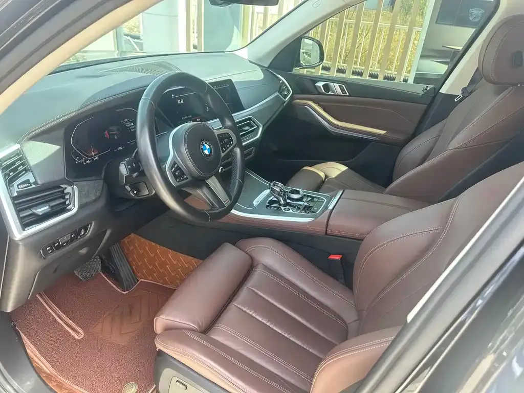BMW X5 (Import) — фото 8