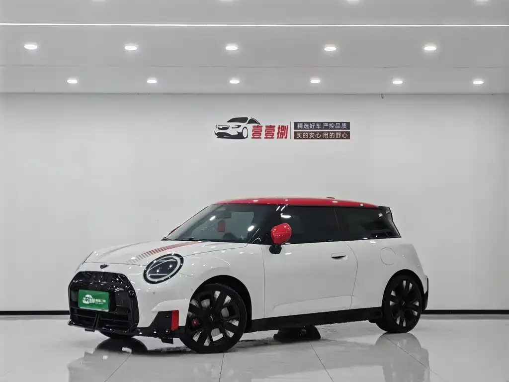 MINI JCW Electric