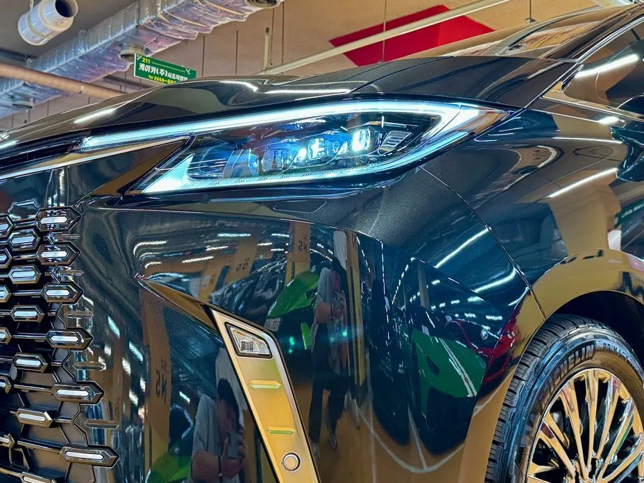 Lexus LM 2025 из KR, фото 9
