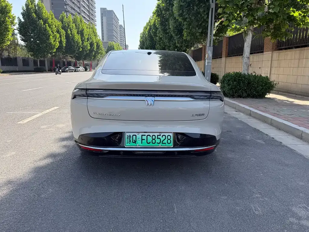 Buick Electra L7 2025 из CN, фото 10