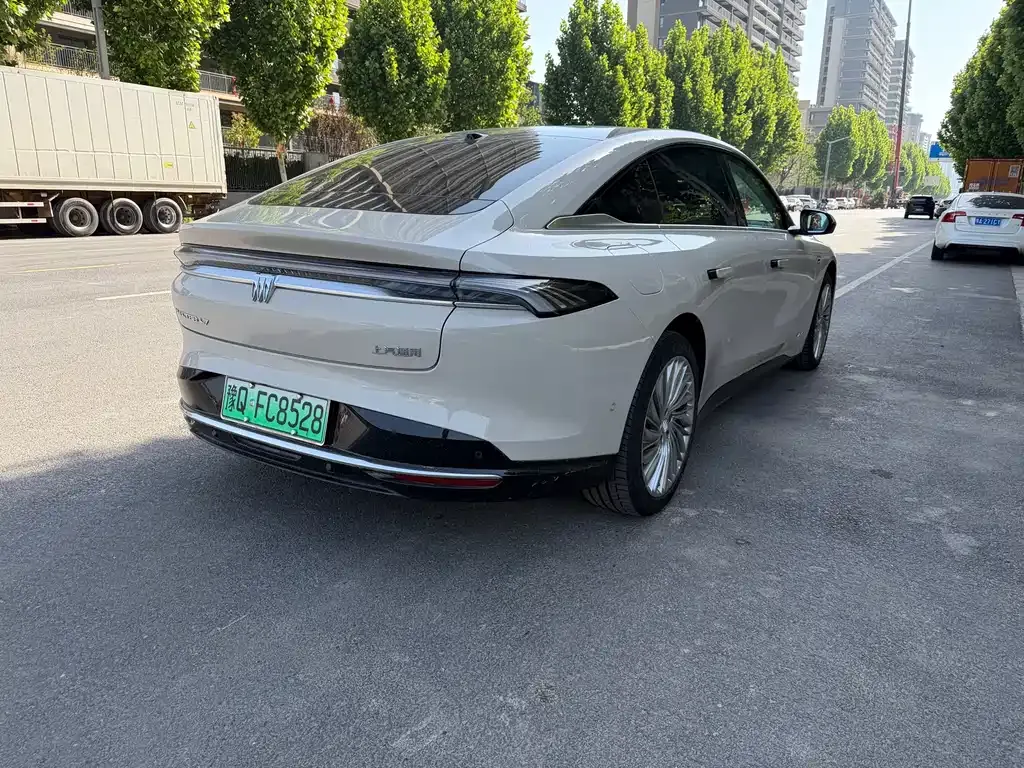 Buick Electra L7 2025 из CN, фото 9