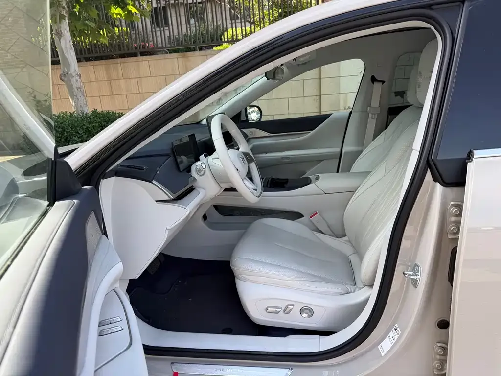 Buick Electra L7 2025 из CN, фото 7