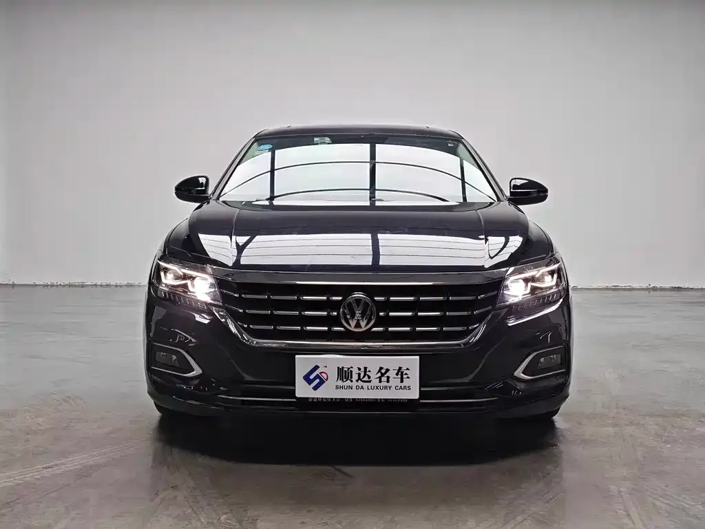 Volkswagen Passat — фото 9
