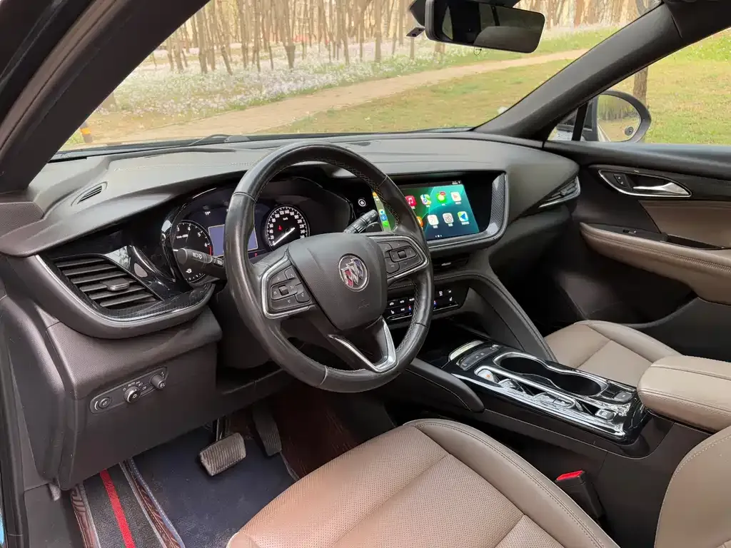 Buick Envision Plus — фото 9