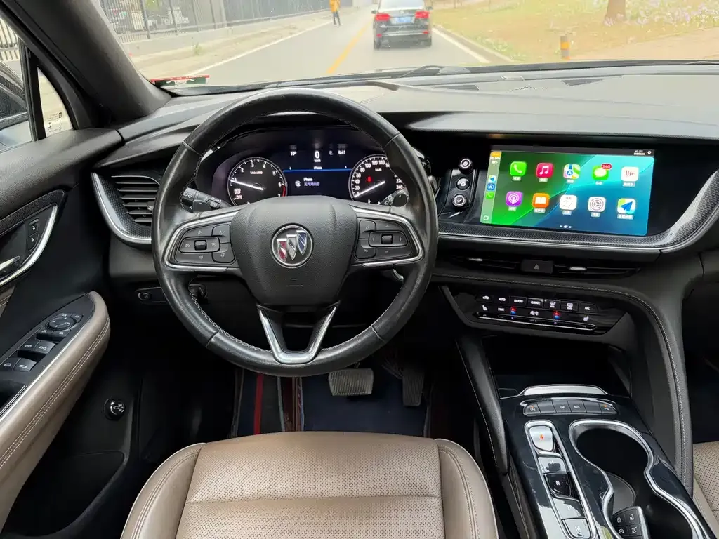 Buick Envision Plus — фото 5
