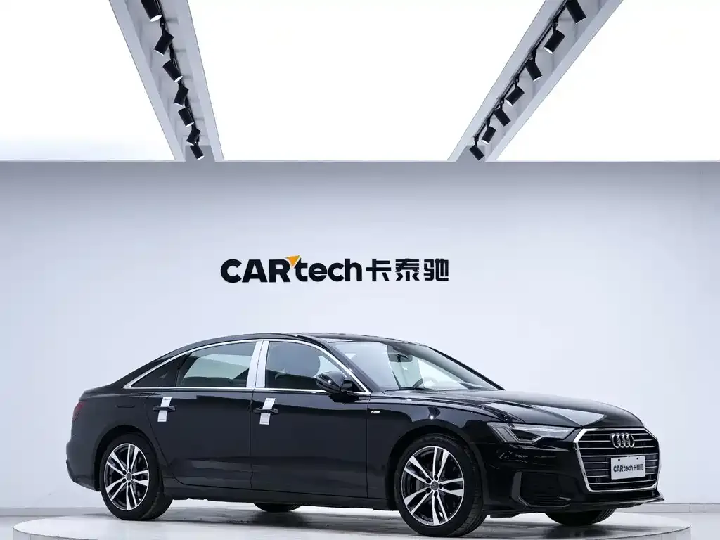 Audi A6L — фото 2