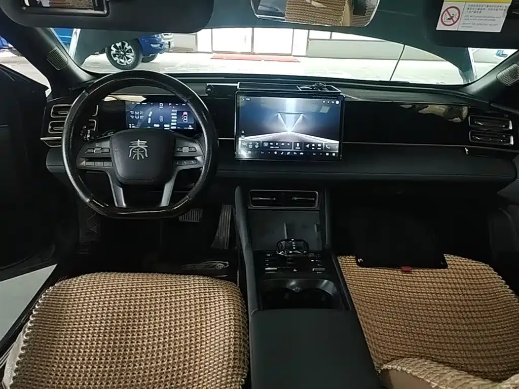 BYD Qin L — фото 10