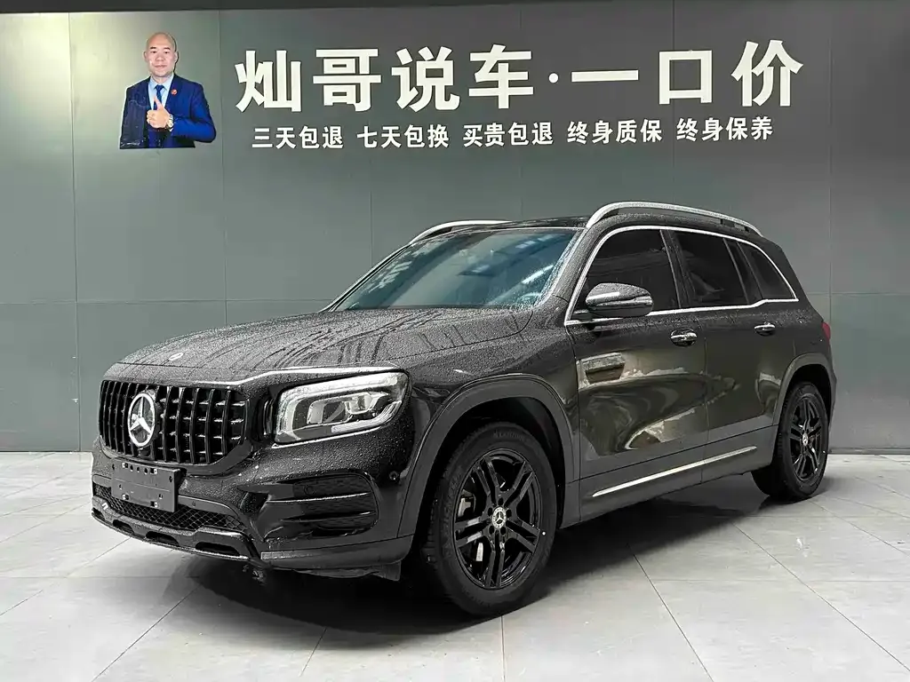 Mercedes-Benz GLB — фото 1