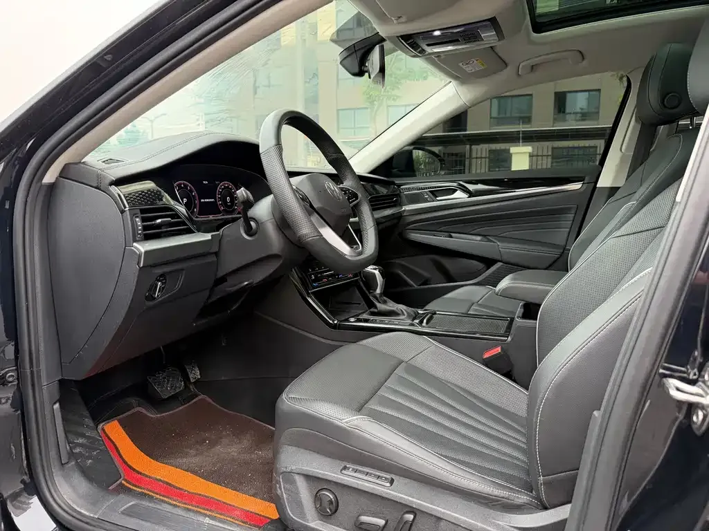 Volkswagen Passat — фото 9