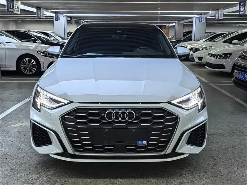 Audi A3 2024 из CN, фото 9