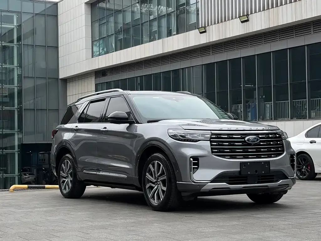Ford Explorer 2023 из CN, фото 7