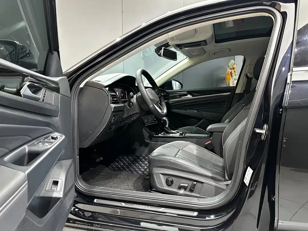 Volkswagen Passat — фото 6