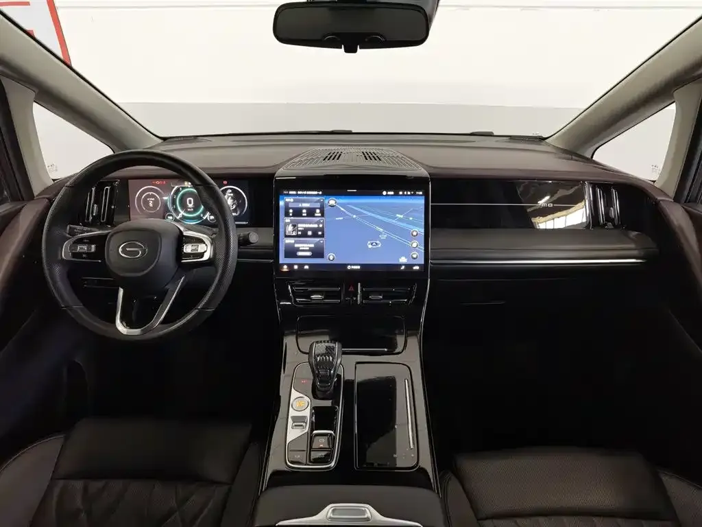 GAC Motor Trumpchi M8 — фото 9