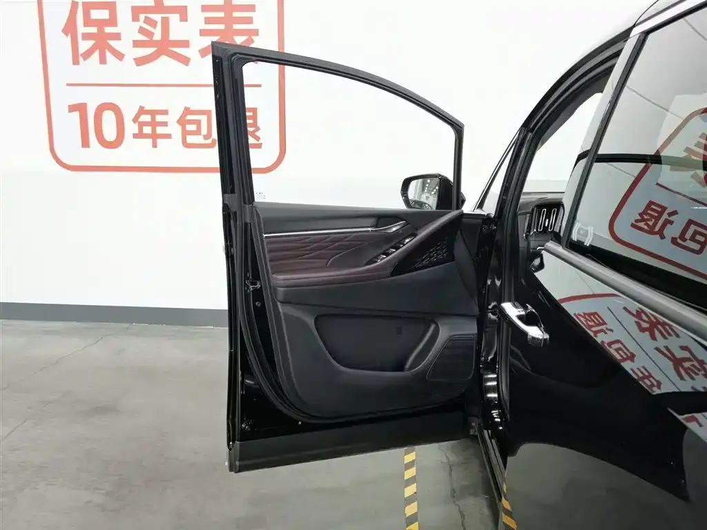 GAC Motor Trumpchi M8 — фото 4