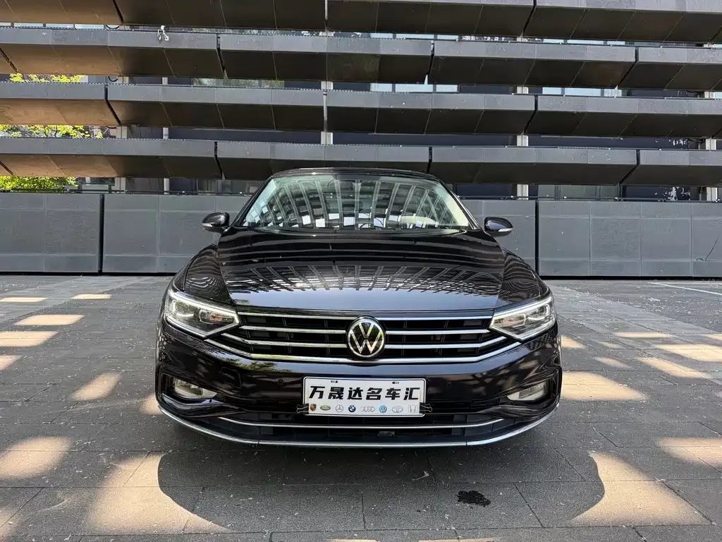 Volkswagen Magotan 2022 из CN, фото 8