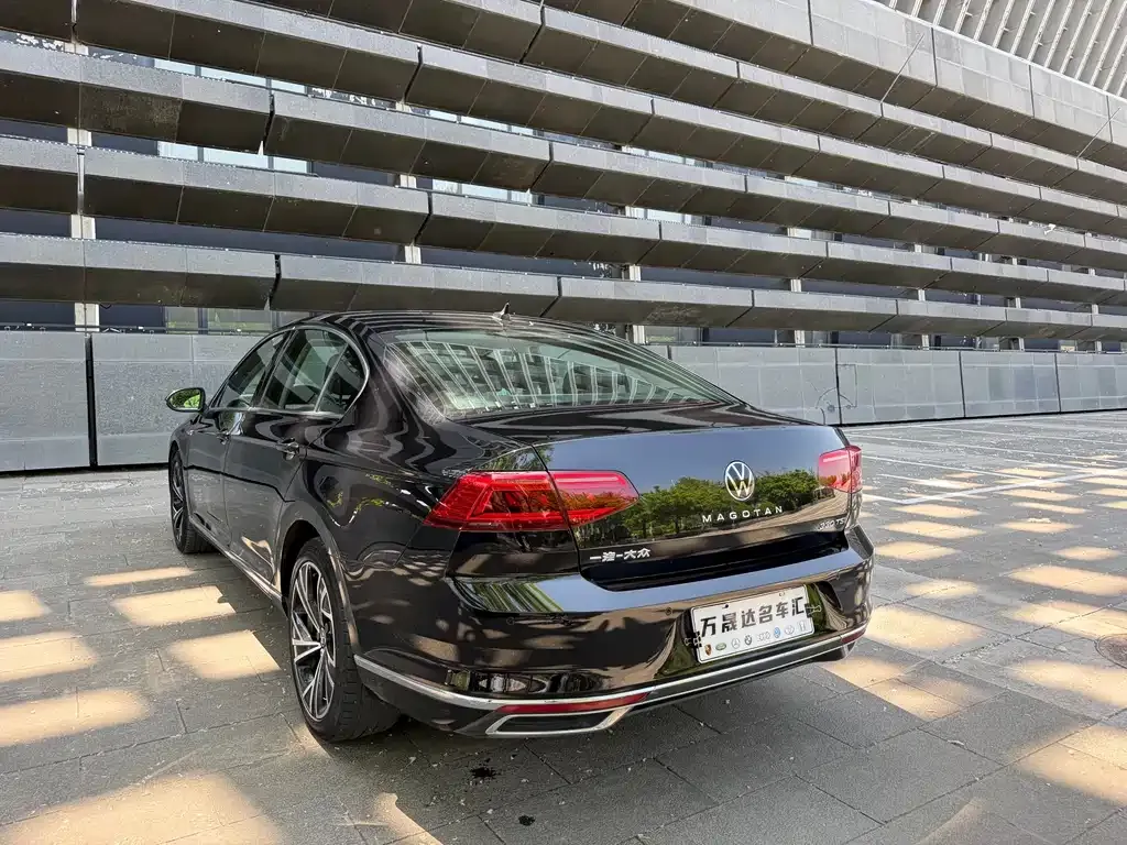 Volkswagen Magotan 2022 из CN, фото 4