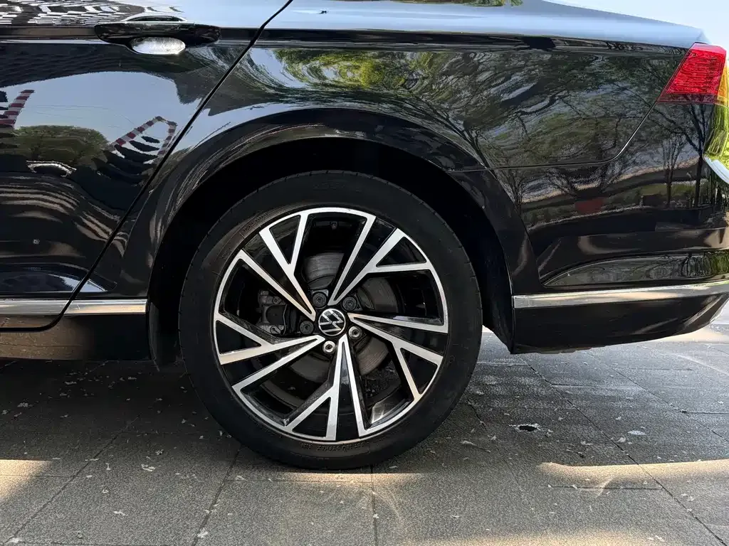 Volkswagen Magotan 2022 из CN, фото 10