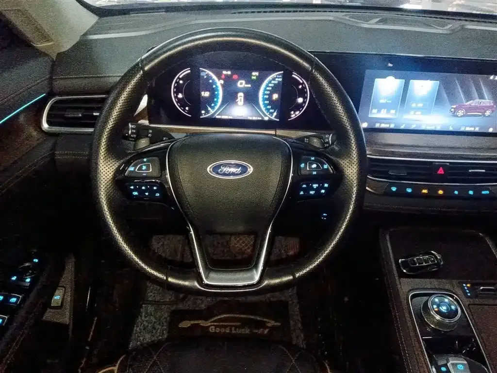 Ford Territory — фото 10