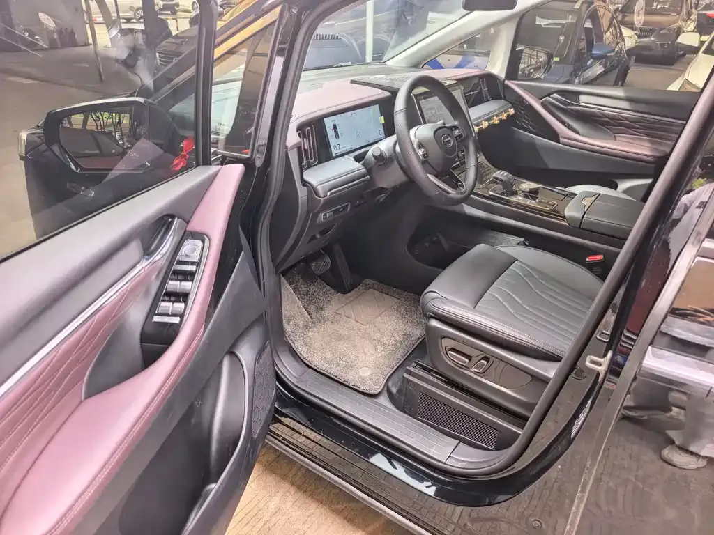 GAC Motor Trumpchi M8 — фото 4