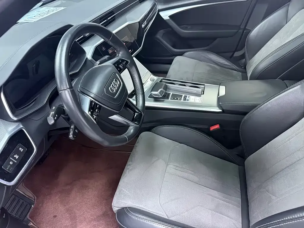 Audi A6L 2023 из CN, фото 6
